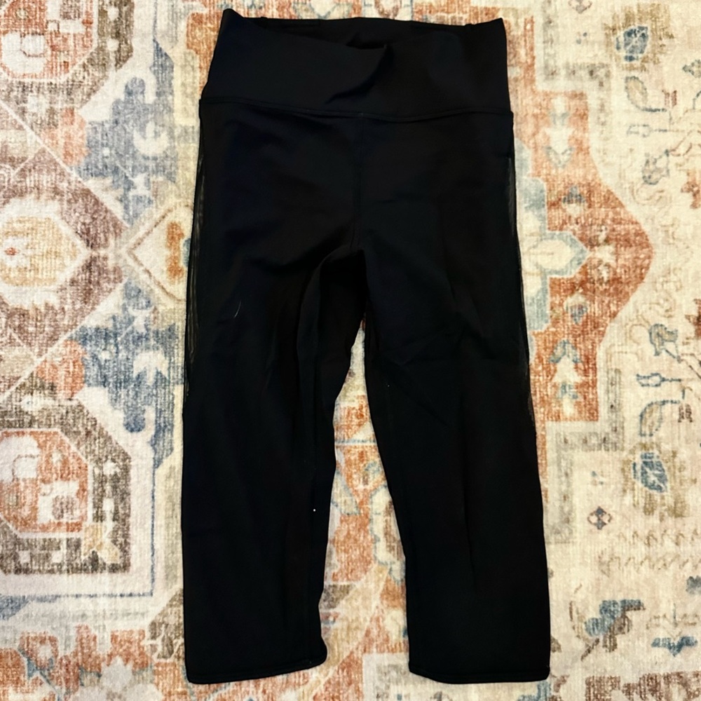 Lululemon crop leggings